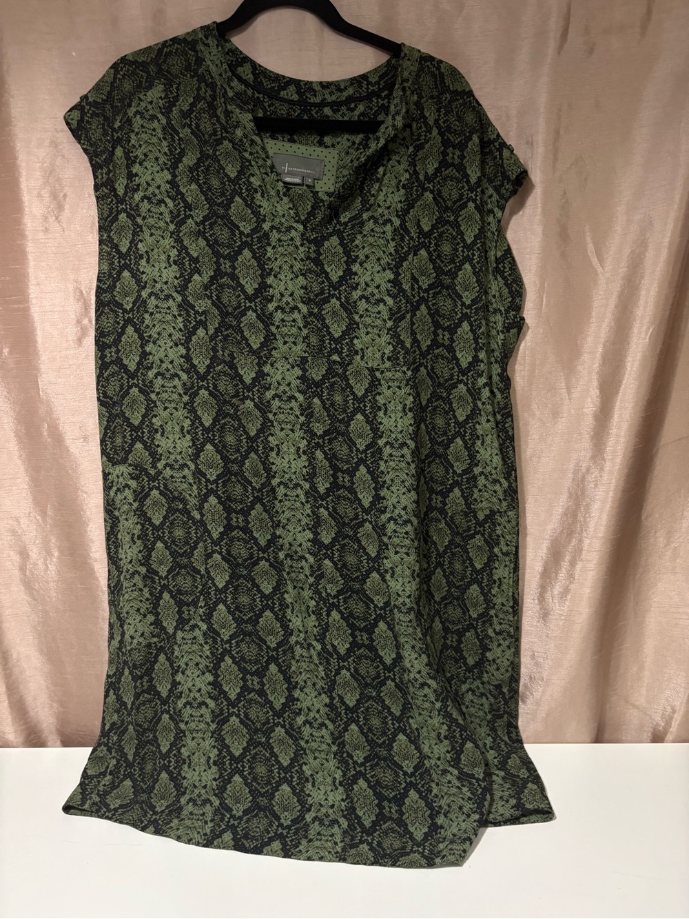 Women’s M Anthropology Rachel Green Grunge Snake Skin Print Dress Short Sleeve